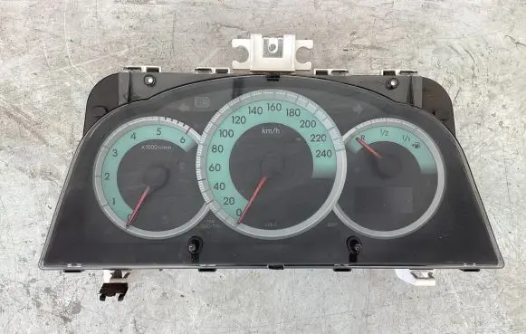 Toyota Corolla Verso AR10 Speedometer (instrument cluster) 838000F091