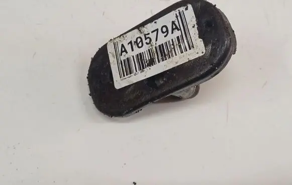 Volkswagen Golf IV Rear door lock loop/hook striker 