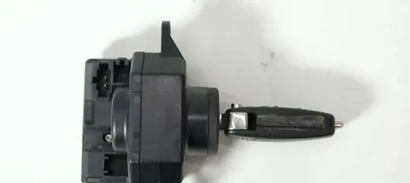 Audi A6 S6 C6 4F Ignition lock 4F0909131D 4F0910131D 4F0837220D