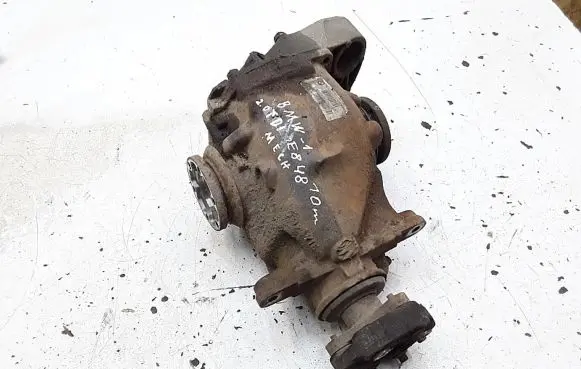 BMW 1 E81 E87 Rear differential 759885501