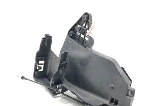 Volvo V60 Front door lock 31301739