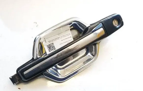 Mitsubishi Pajero Front door exterior handle 