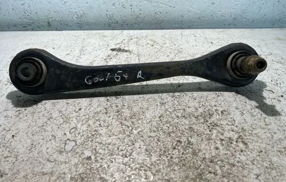 Volkswagen Golf Plus Rear control arm
