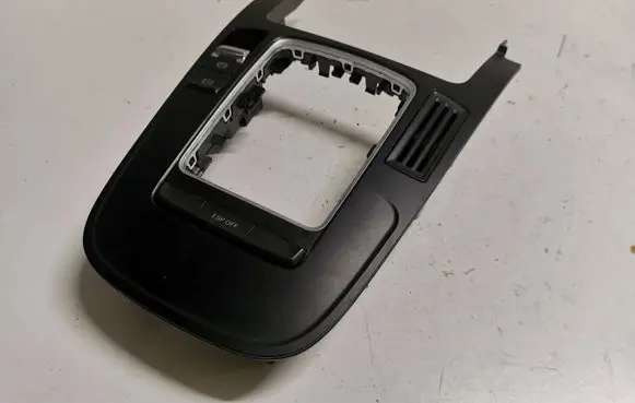 Audi A5 8T 8F Gear shifter surround trim plastic 8K0864261