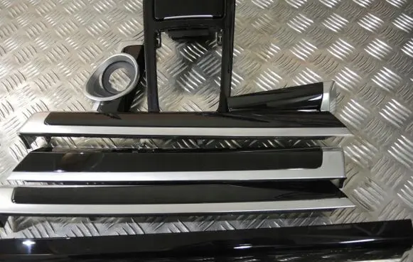 Porsche Cayenne (92A) Panel trim DEKORY7