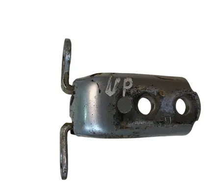 Toyota Land Cruiser (J120) Rear door upper hinge 