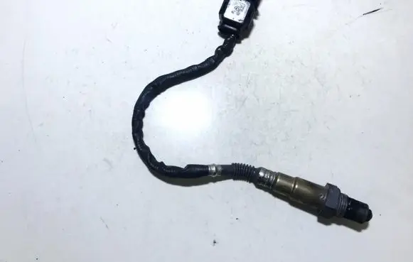 BMW 5 F10 F11 Lambda probe sensor 0281004018 770160001