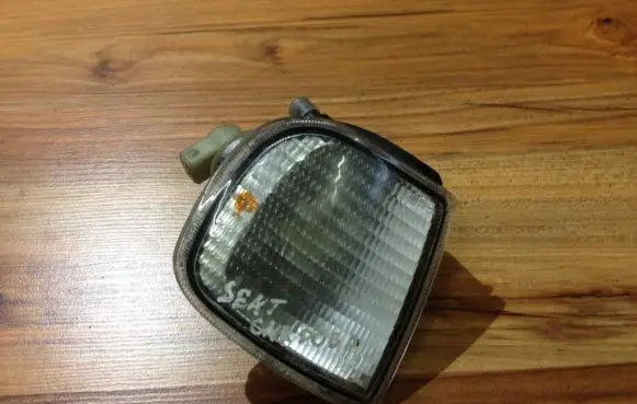 Seat Cordoba (6K) Front indicator light