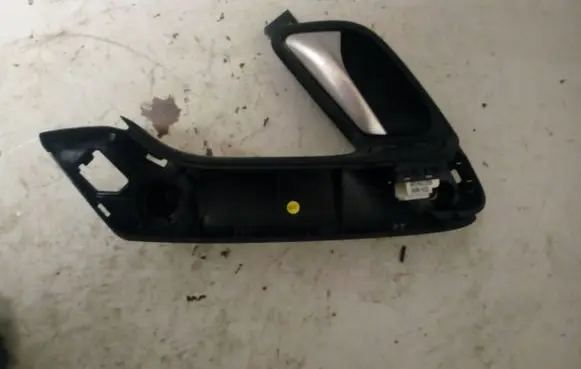 Volkswagen Cross Polo Rear door interior handle 6R0867179H