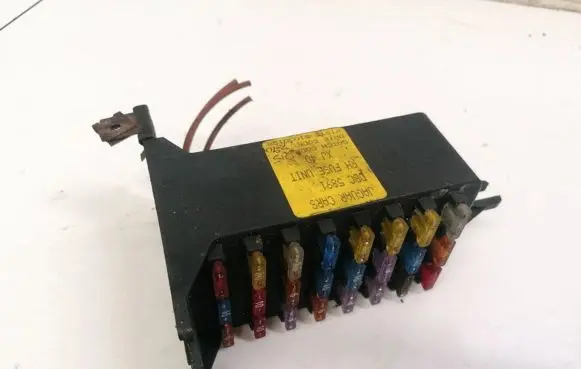 Jaguar XJ X40 Fuse box set DBC5891