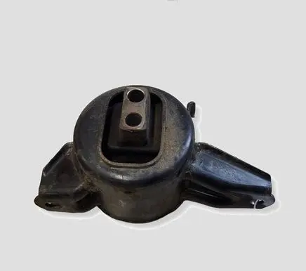 KIA Sportage Engine mount bracket