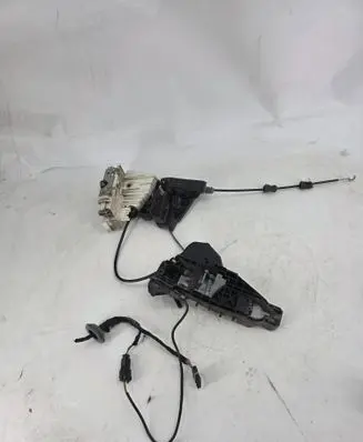 Mercedes-Benz ML W164 Front door lock A1647230114