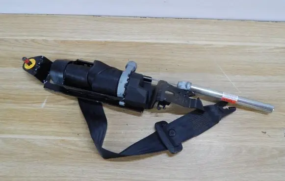 Volvo XC60 Front seatbelt P39836313 624624500B 6317006