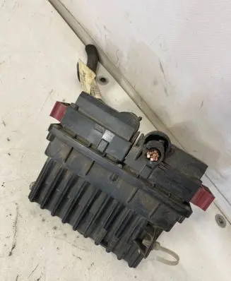 Opel Astra G Coolant fan relay 15408374 90589170 61401395D