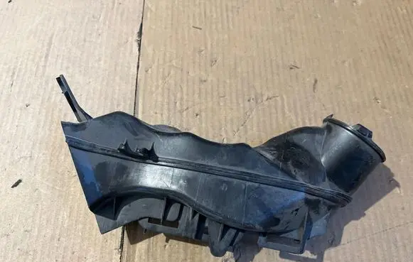 BMW X1 F48 F49 Rain gutter 7355438 7485061