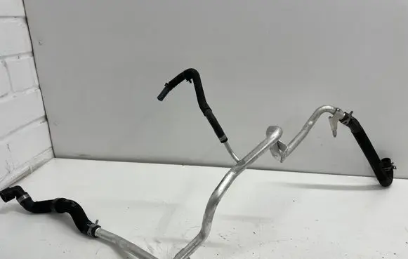 Mercedes-Benz GLA H247 Engine coolant pipe/hose A2475066100