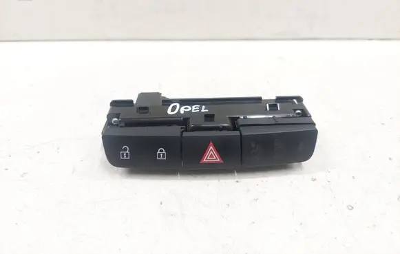 Opel Insignia A Hazard light switch 13324594