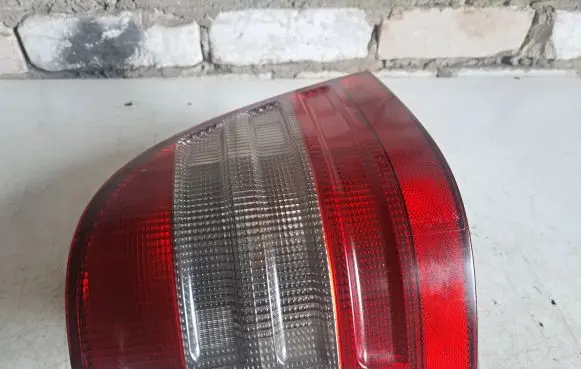Mercedes-Benz ML W163 Rear/tail lights A16382002