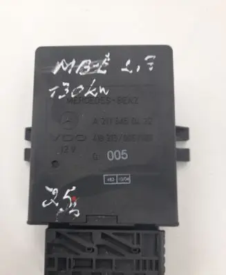 Mercedes-Benz E W211 Light module LCM A2115450432