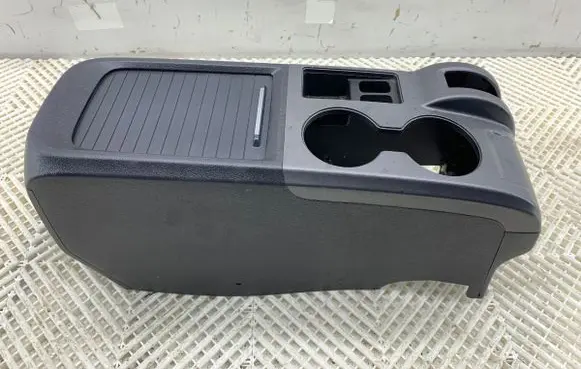Honda CR-V Center console 