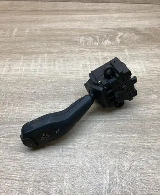 BMW 3 E46 Indicator stalk 8363668M 01104010