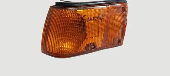 Nissan Sunny Front indicator light IKI5162 JAPAN IKI5162A