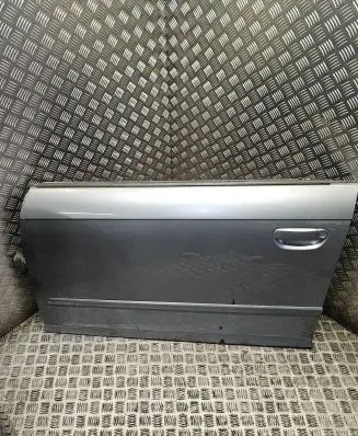 Audi A4 S4 B7 8E 8H Front door