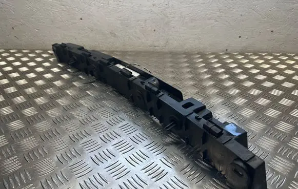 Renault Latitude (L70) Rear bumper mounting bracket 850420010R