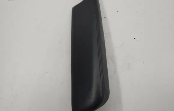 Maserati Quattroporte Other rear door trim element 66940800