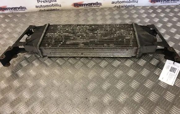 Iveco Daily 5th gen Intercooler radiator