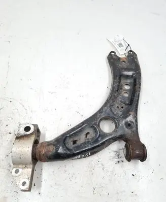 Volkswagen Golf Plus Front lower control arm/wishbone
