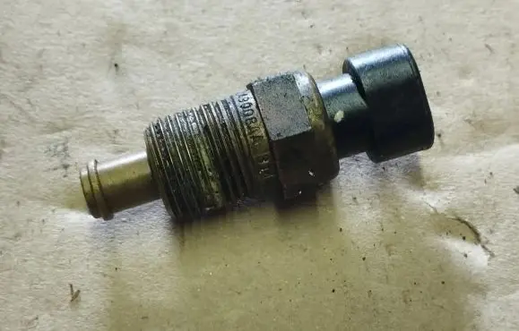 Jeep Grand Cherokee (WK) Coolant temperature sensor 