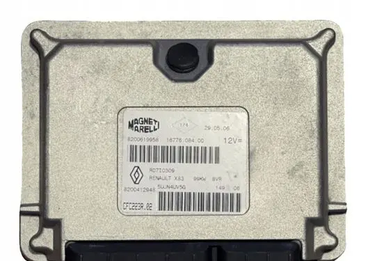 Renault Trafic II (X83) Engine control unit/module ECU 8200619958 CFC223R02
