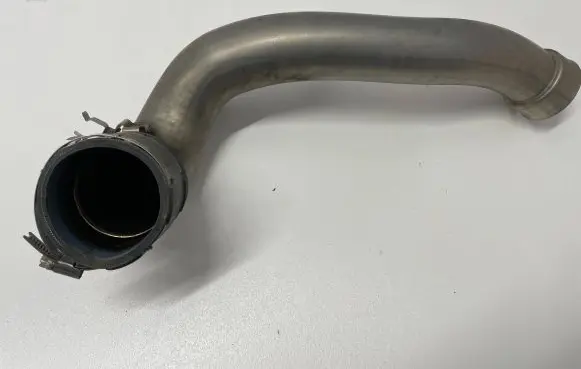 Mercedes-Benz GLA H247 Intercooler hose/pipe A2600900600 A2600940000