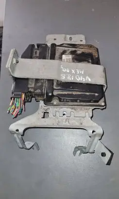 Volvo S40, V40 Engine control unit/module 30614649