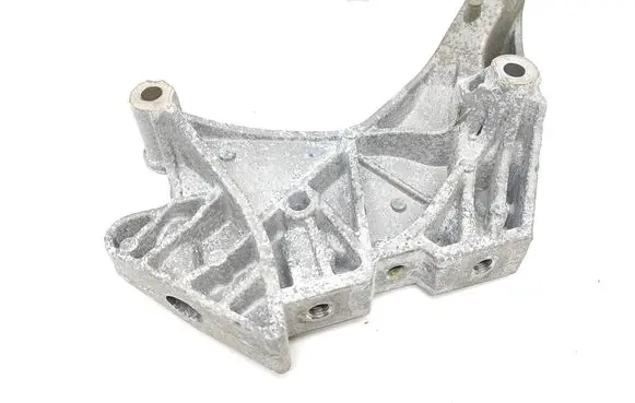Audi A3 S3 8V Engine mounting bracket 06J199207P