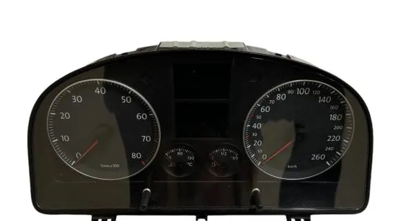 Volkswagen Touran I Speedometer (instrument cluster) 1T0920860F V3354110