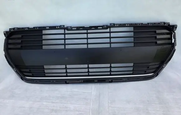KIA Ceed Front bumper upper radiator grill 86351-AT500 SP86351-AT500