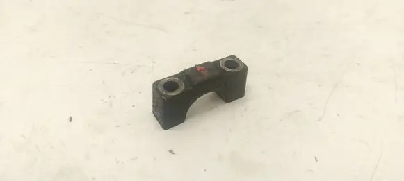 Mitsubishi 3000 GT Camshaft holder