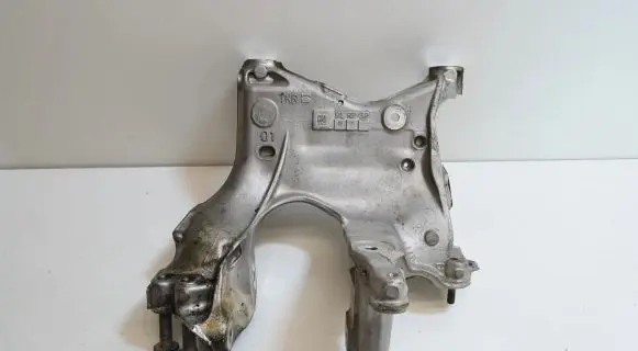Audi A6 S6 C8 4K Engine mounting bracket 80A399295