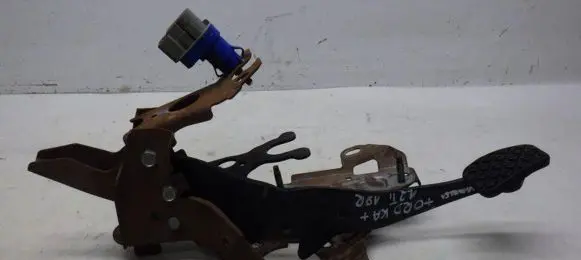 Ford Ka Brake pedal 8V51-2450-AG