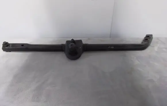 Chrysler Pacifica Radiator mount bracket 68231357AB