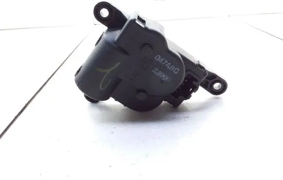 Chrysler Grand Voyager III Intake manifold valve actuator/motor 047ABC 2399C