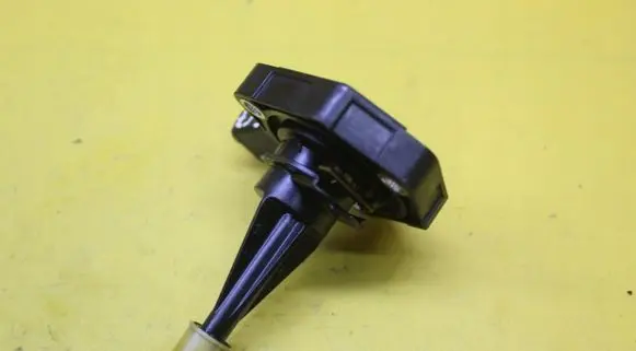 Audi A6 C7 Oil level sensor 