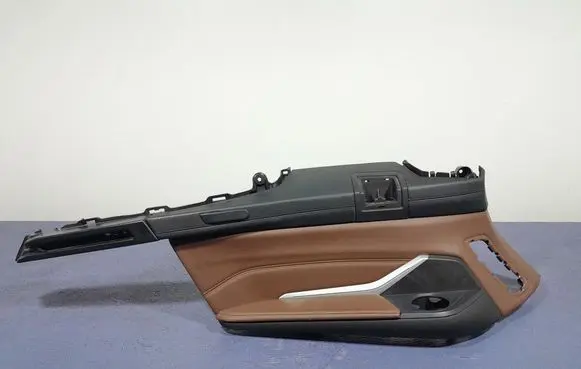 BMW X7 G07 Tailgate/boot cover trim set 