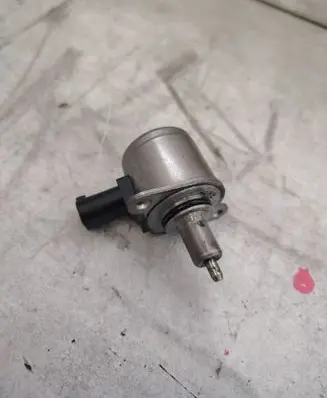 BMW 6 F12 F13 Hydraulic servotronic pressure valve 7802340