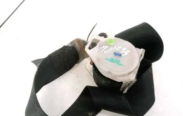 Opel Zafira A Rear seatbelt 13120732