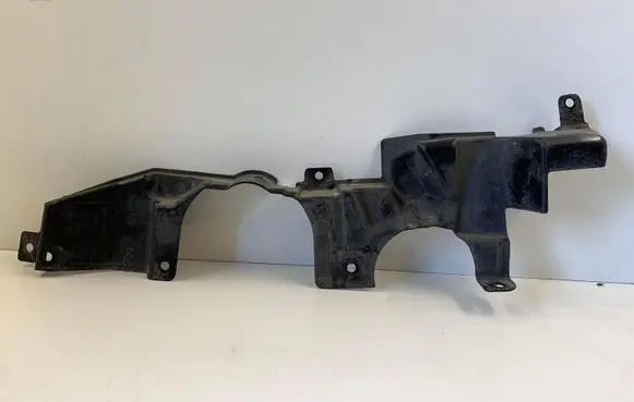 BMW X5 E70 Front underbody cover/under tray 7160237
