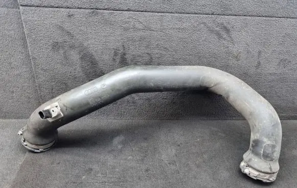 Audi A4 S4 B9 Intercooler hose/pipe 8W0145673A 8W0145673AR