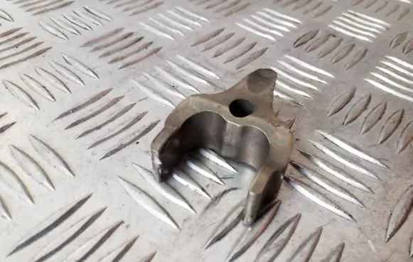 BMW 1 F20 F21 Fuel Injector clamp holder